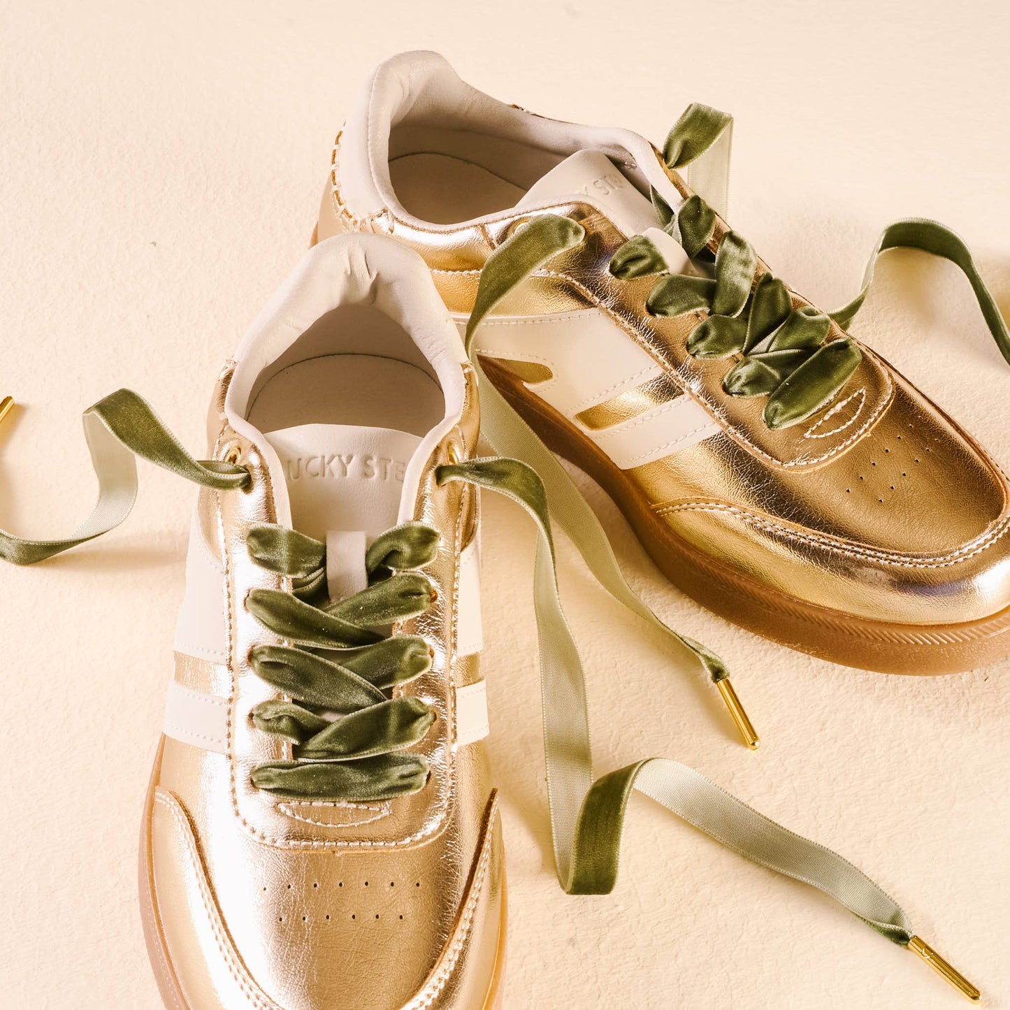 Step It Up Shoelaces-Velvet Green