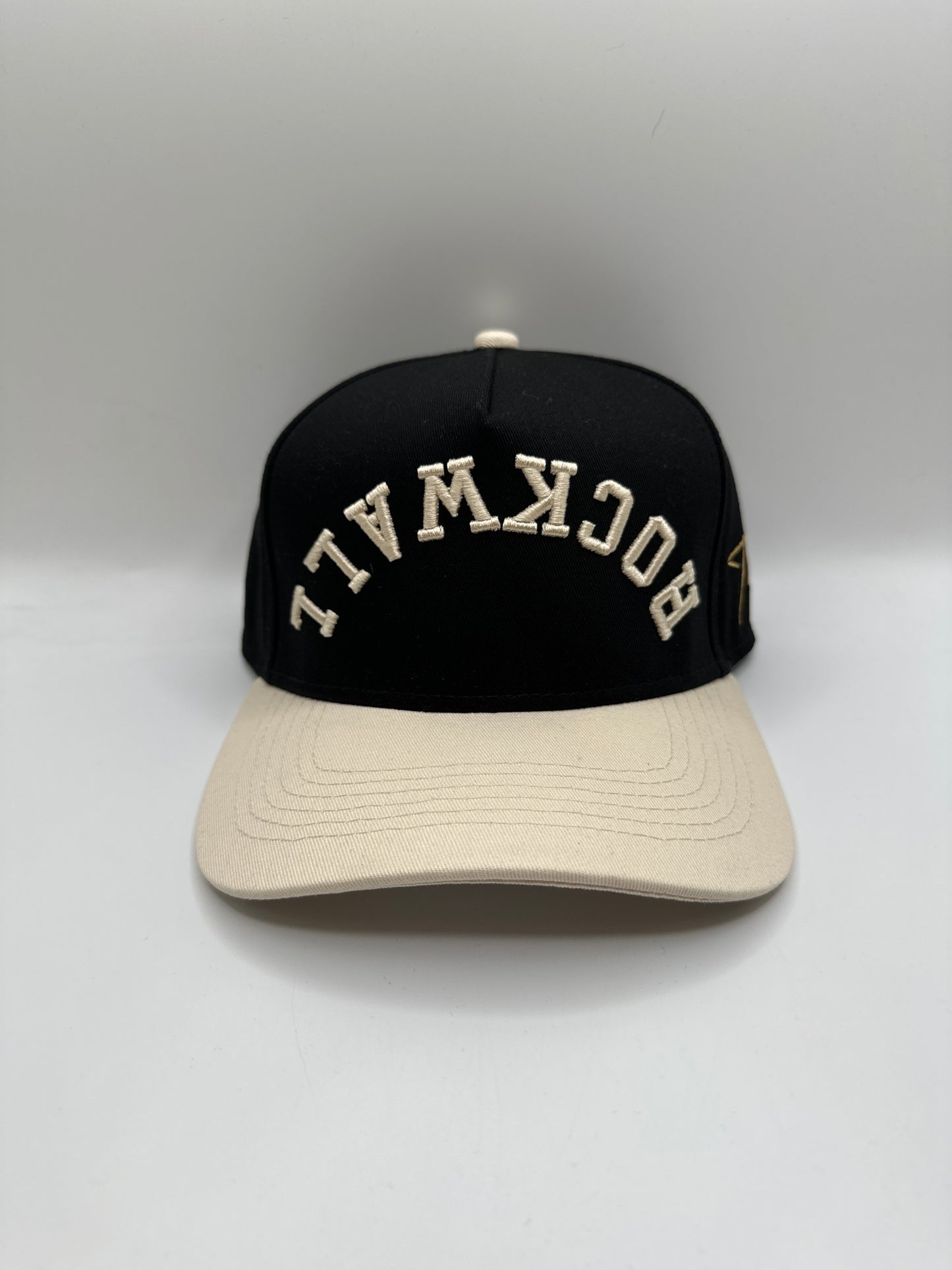 Upside Down Rockwall - Black/Cream/Cream