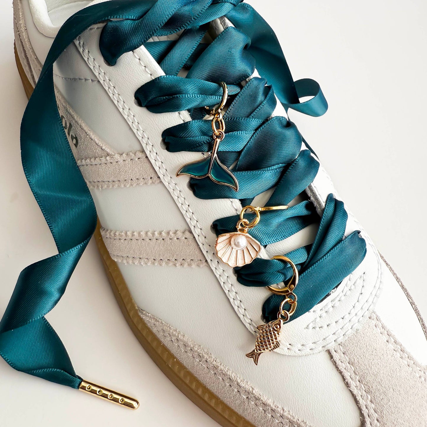 Sneaker and ShoeLace Charm Sets  –  Shoelace Accessories