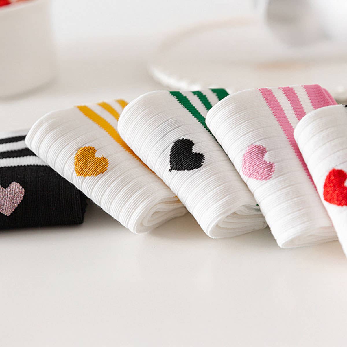 College Style Heart, Two Stripes Crew Socks