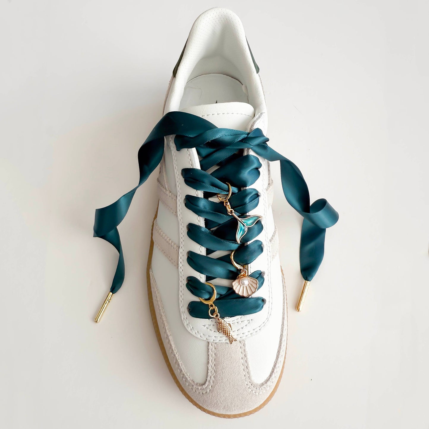 Sneaker and ShoeLace Charm Sets  –  Shoelace Accessories