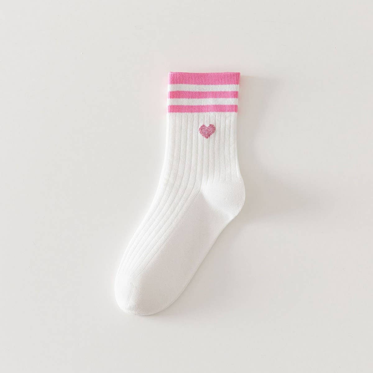 College Style Heart, Two Stripes Crew Socks