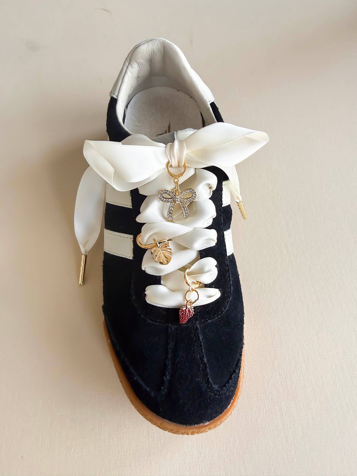 Sneaker and ShoeLace Charm Sets  –  Shoelace Accessories